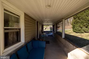 903 Rocky Hollow Rd, Bentonville, VA 22610 - Photo 29