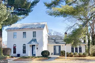 214 S Royal Ave, Front Royal, VA 22630 - Photo 1