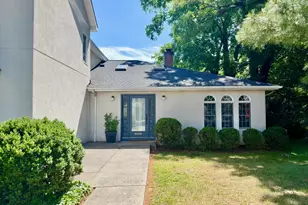 214 S Royal Ave, Front Royal, VA 22630 - Photo 3