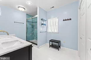 214 S Royal Ave, Front Royal, VA 22630 - Photo 43