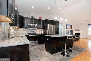 1123 Ewell St, Front Royal, VA 22630 - Photo 15