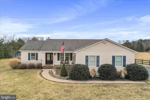 5670 Long Meadow Rd, Middletown, VA 22645 - Photo 1
