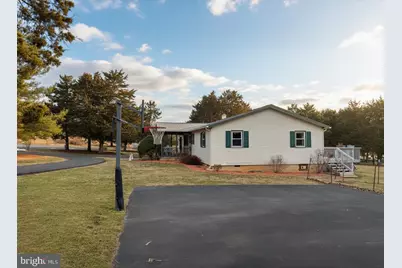 15 River Lakes Drive, Strasburg, VA 22657 - Photo 5