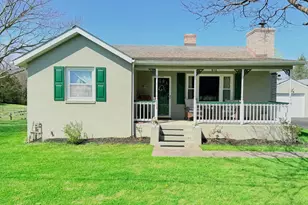 153 Totten Ln, Front Royal, VA 22630 - Photo 1