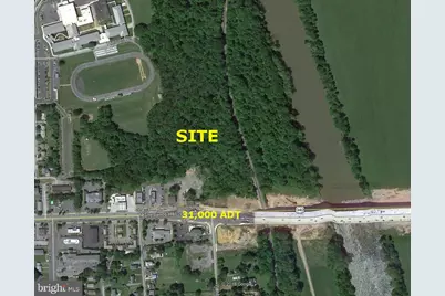 1724 Shenandoah Avenue N, Front Royal, VA 22630 - Photo 1