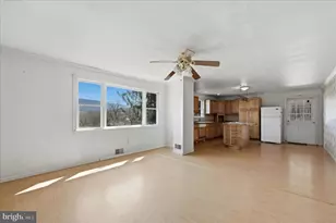 42 Dogwood Ln, Bentonville, VA 22610 - Photo 15