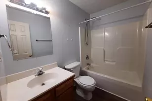 536 Tulip Poplar Dr, Linden, VA 22642 - Photo 13