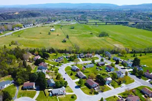 281 Creekside Way, Front Royal, VA 22630 - Photo 47