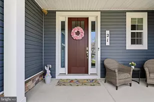 21 Sand Bunker Ct, Front Royal, VA 22630 - Photo 3