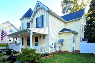 1130 Happy Ridge Dr, Front Royal, VA 22630 - Photo 3