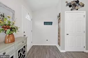 112 Apple Orchard Dr, Linden, VA 22642 - Photo 7