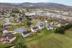 107 Highfield Ln, Front Royal, VA 22630 - Photo 39