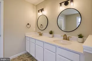 105 Lee Dr, Linden, VA 22642 - Photo 21