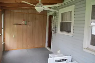 721 W 14th St, Front Royal, VA 22630 - Photo 17