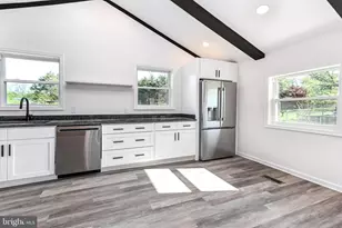 541 Youngs Dr, Front Royal, VA 22630 - Photo 11