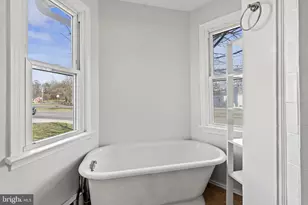 822 N Commerce Ave, Front Royal, VA 22630 - Photo 9