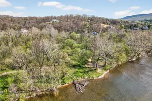 400 Deer Run Cir, Front Royal, VA 22630 - Photo 17