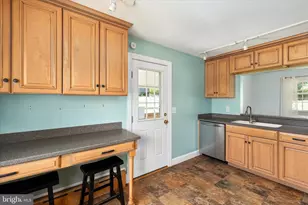 1048 Wine St, Front Royal, VA 22630 - Photo 9