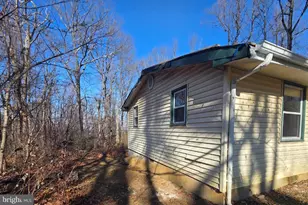 3717 Freezeland Rd, Linden, VA 22642 - Photo 7