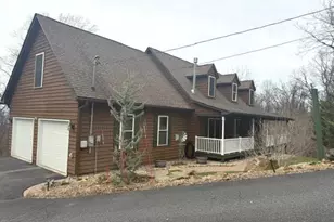 717 Bragg Dr, Front Royal, VA 22630 - Photo 3