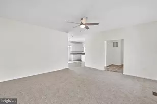 100 Holiday Ct, Bentonville, VA 22610 - Photo 7