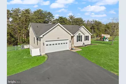 126 Fox Chase Drive, Front Royal, VA 22630 - Photo 3