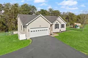 126 Fox Chase Dr, Front Royal, VA 22630 - Photo 3