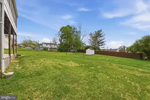 814 W 15th St, Front Royal, VA 22630 - Photo 5