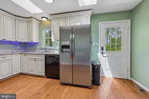 141 Hickory Nut Rd, Linden, VA 22642 - Photo 9