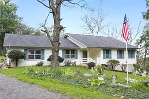 752 Enchanted Pl, Front Royal, VA 22630 - Photo 3