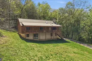 938 Fetchett Rd, Bentonville, VA 22610 - Photo 59
