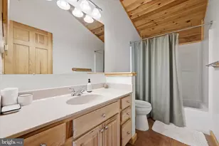 938 Fetchett Rd, Bentonville, VA 22610 - Photo 35
