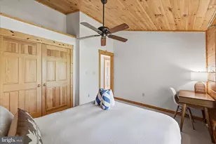 938 Fetchett Rd, Bentonville, VA 22610 - Photo 37