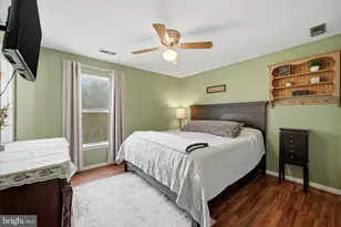 91 Granny Smith Rd, Linden, VA 22642 - Photo 9
