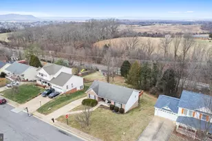 1076 Stuart Dr, Front Royal, VA 22630 - Photo 25