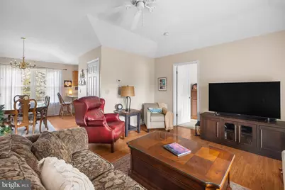 1076 Stuart Drive, Front Royal, VA 22630 - Photo 7