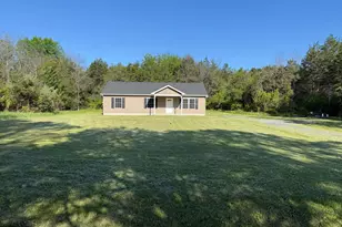 145 Lake Ridge Rd, Strasburg, VA 22657 - Photo 1