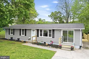 118 McLendon Dr, Front Royal, VA 22630 - Photo 1