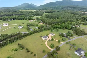 312 Southern Dr, Strasburg, VA 22657 - Photo 47