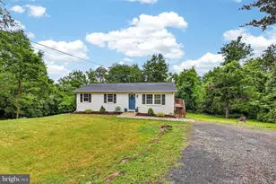 638 Apple Orchard Dr, Linden, VA 22642 - Photo 3