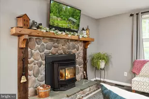 1880 Blue Mountain Rd, Front Royal, VA 22630 - Photo 5