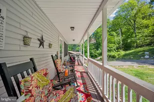 407 Freeze Rd, Linden, VA 22642 - Photo 7
