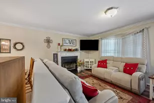 407 Freeze Rd, Linden, VA 22642 - Photo 7