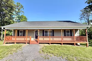 643 Pine Ridge Dr, Front Royal, VA 22630 - Photo 1