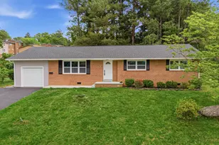 210 S Shenandoah Ave, Front Royal, VA 22630 - Photo 1
