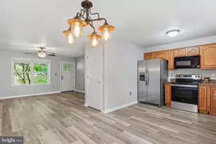 997 Wilderness Rd, Linden, VA 22642 - Photo 5