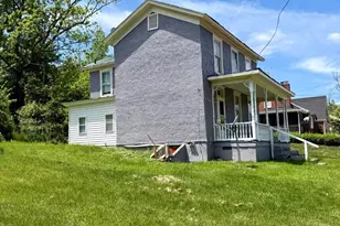 49 W Duck St, Front Royal, VA 22630 - Photo 5