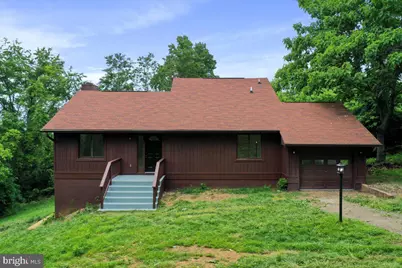 143 Zinn Way, Linden, VA 22642 - Photo 1