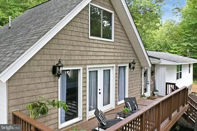 557 Golden Russet Drive, Linden, VA 22642 - Photo 3