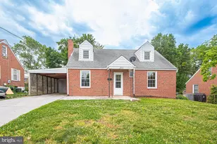 511 Happy Creek Rd, Front Royal, VA 22630 - Photo 1